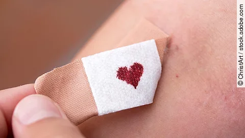 Pflaster mit Liebe abziehen Pflaster mit Liebe abziehen