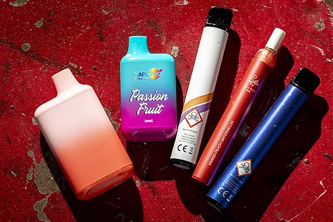 Vape statt Zigarette: verschieden Modelle von E-Zigaretten