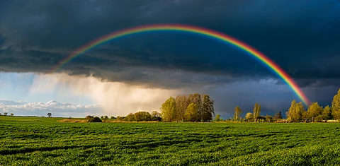 Regenbogen- ein Zeichen der Zuversicht und der Hoffnung Regenbogen- ein Zeichen der Zuversicht und der Hoffnung