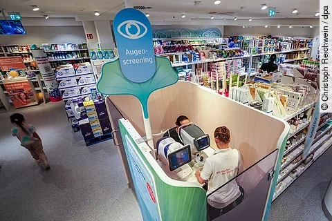 urn:newsml:dpa.com:20090101:250904-935-809783