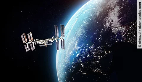 Interntaional space station. ISS station on orbit of the Earth p Interntaional space station. ISS station on orbit of the Earth p